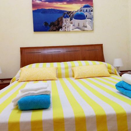 B&B Teresella Наполи Екстериор снимка