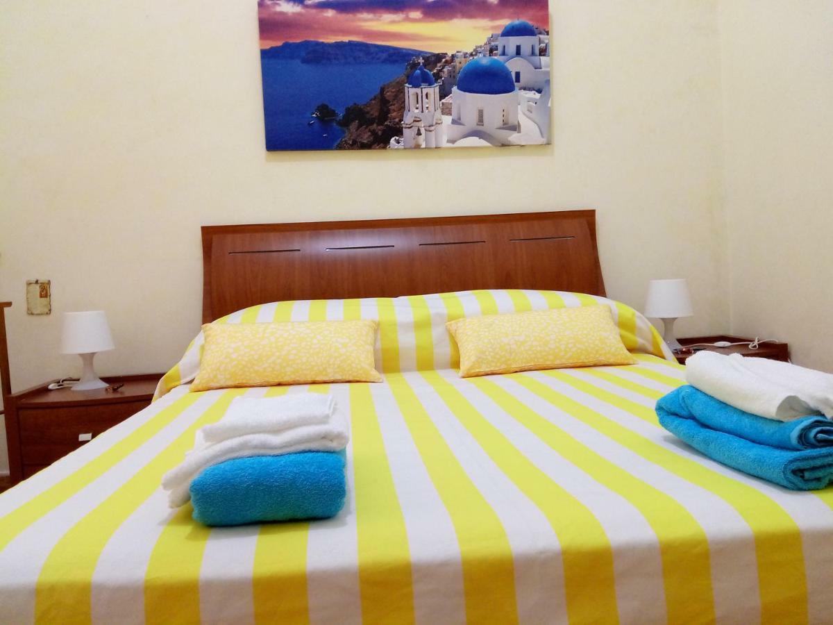 B&B Teresella Наполи Екстериор снимка