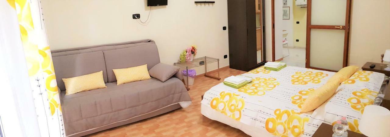 B&B Teresella Наполи Екстериор снимка